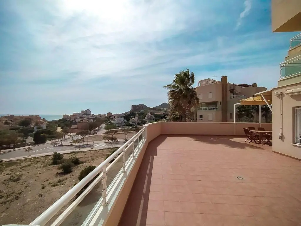 Apartamento con 129m2 de Terraza con vistas