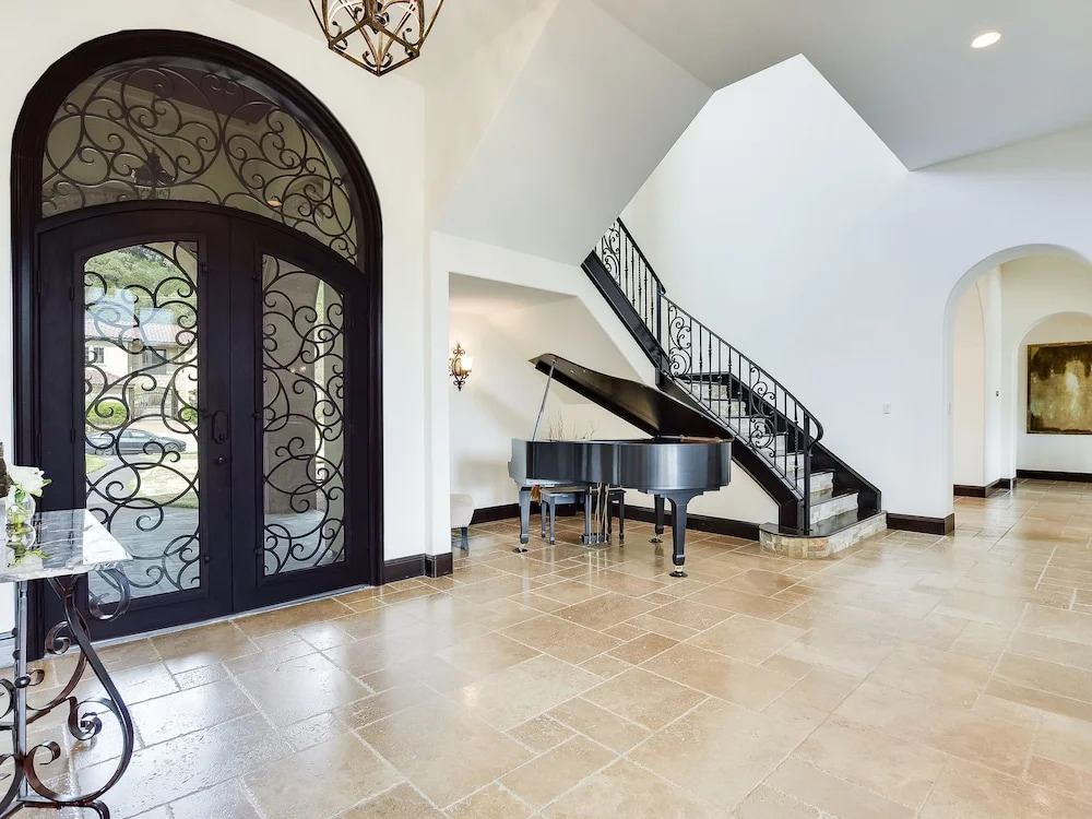 The Arrive Santa Barbara Lake Austin 5 Bedroom Estate