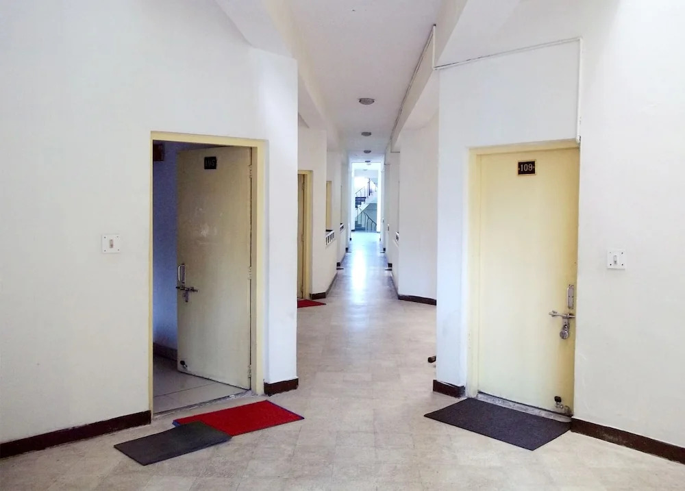 Rahi Motel