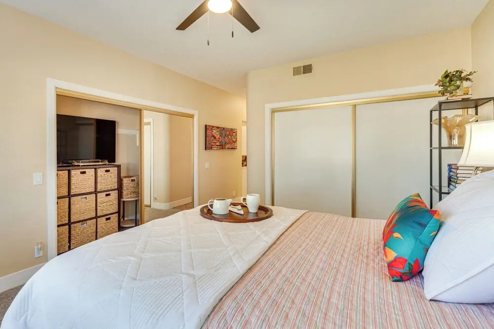 Golf Course View & Pool Access: Palm Desert Condo