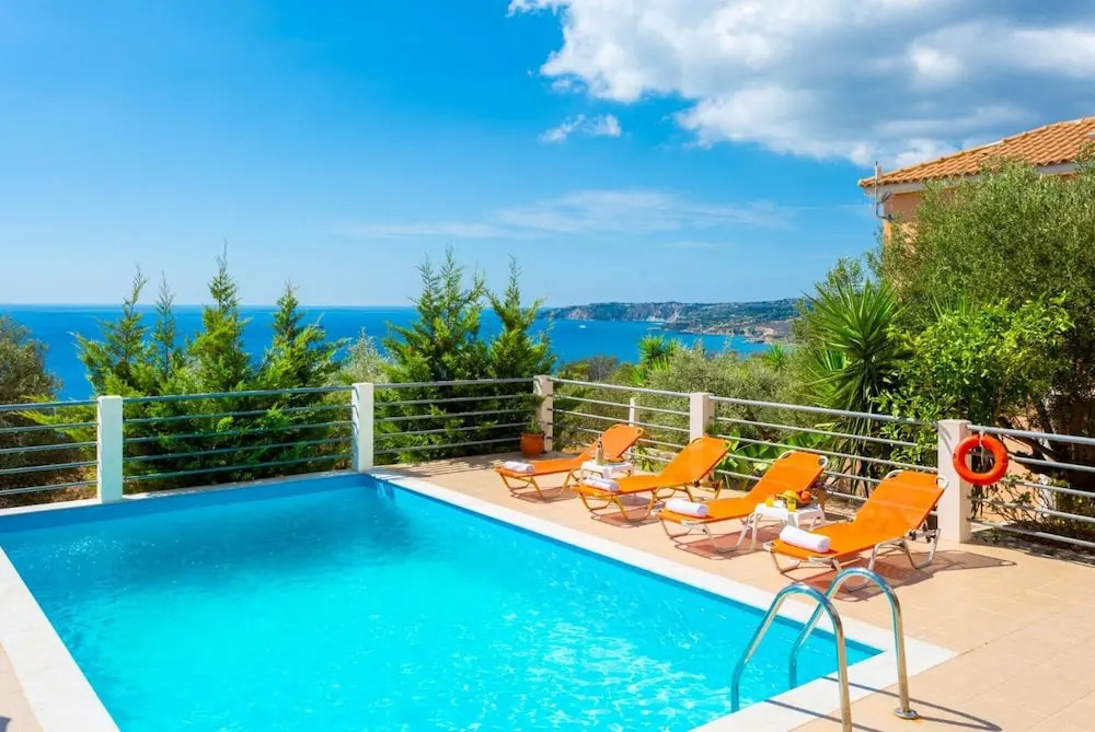 Lourdas Villas Collection