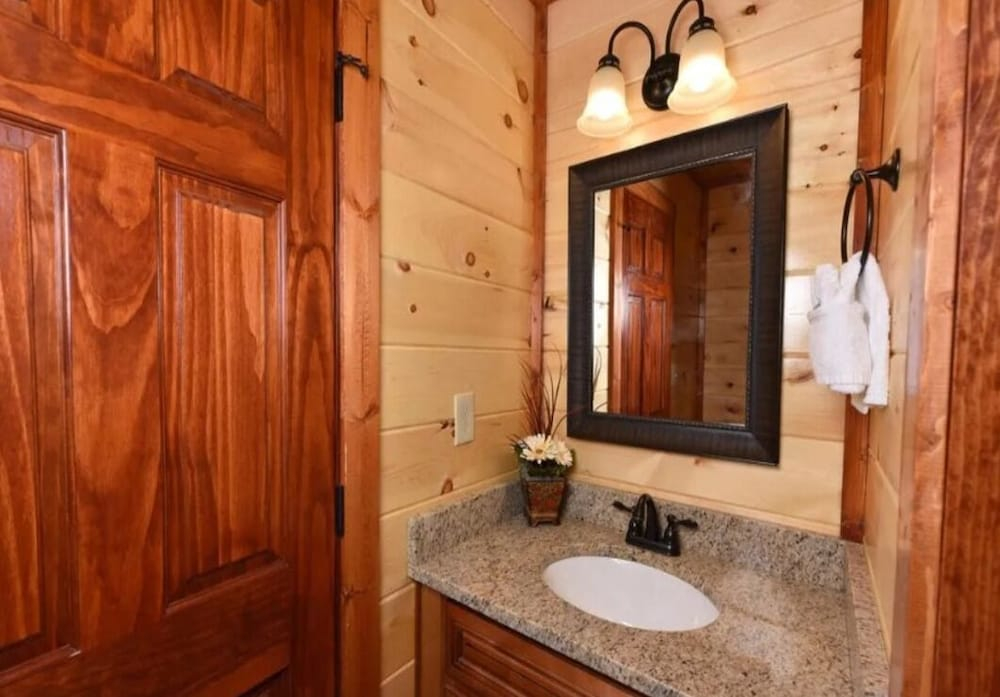Sherwood Love To See You Again 3 Bedroom Cabin