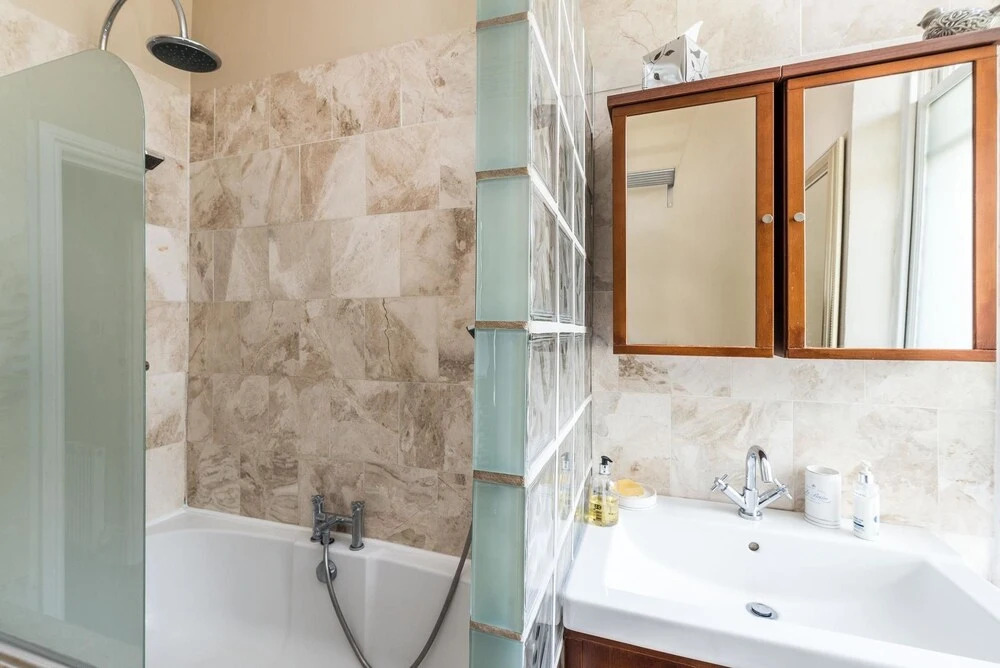 NEW Luxury 1BD Flat in Heart of Kensington Olympia