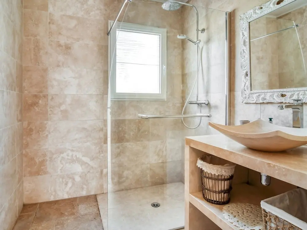 Plush Villa in Le Cannet-des-maures With Private Pool