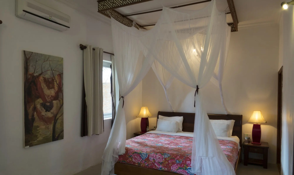 Full Moon Village Resort