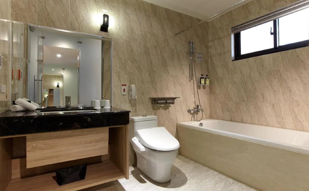 The HO Hotel