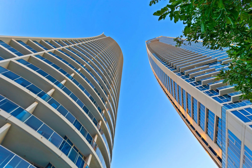 Holiday Holiday H-Residences Apartments