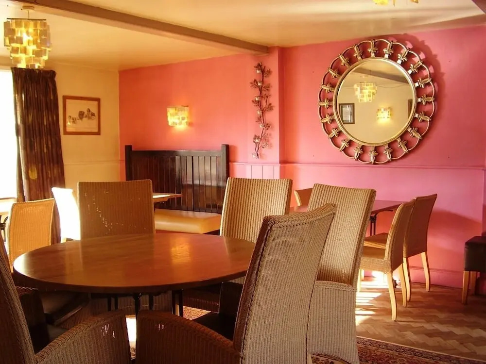 Penscot Inn