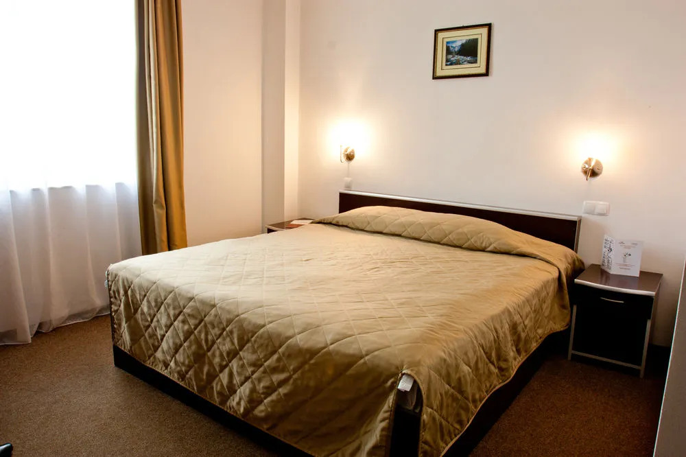 Denisa Hotel