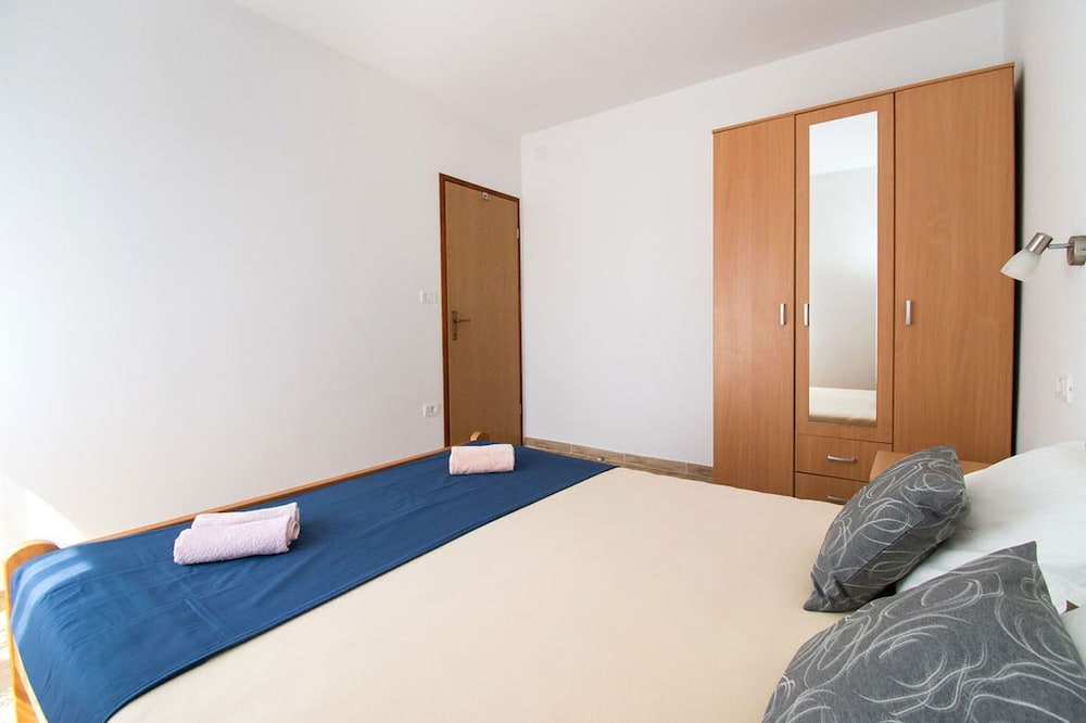 Apartments Igor