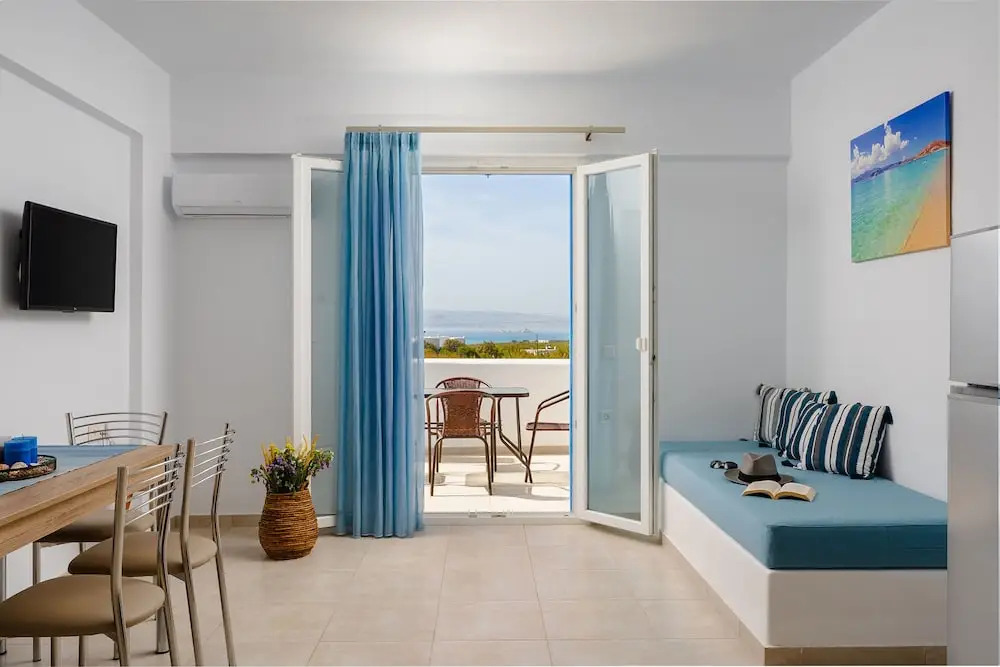 Evripus Suites