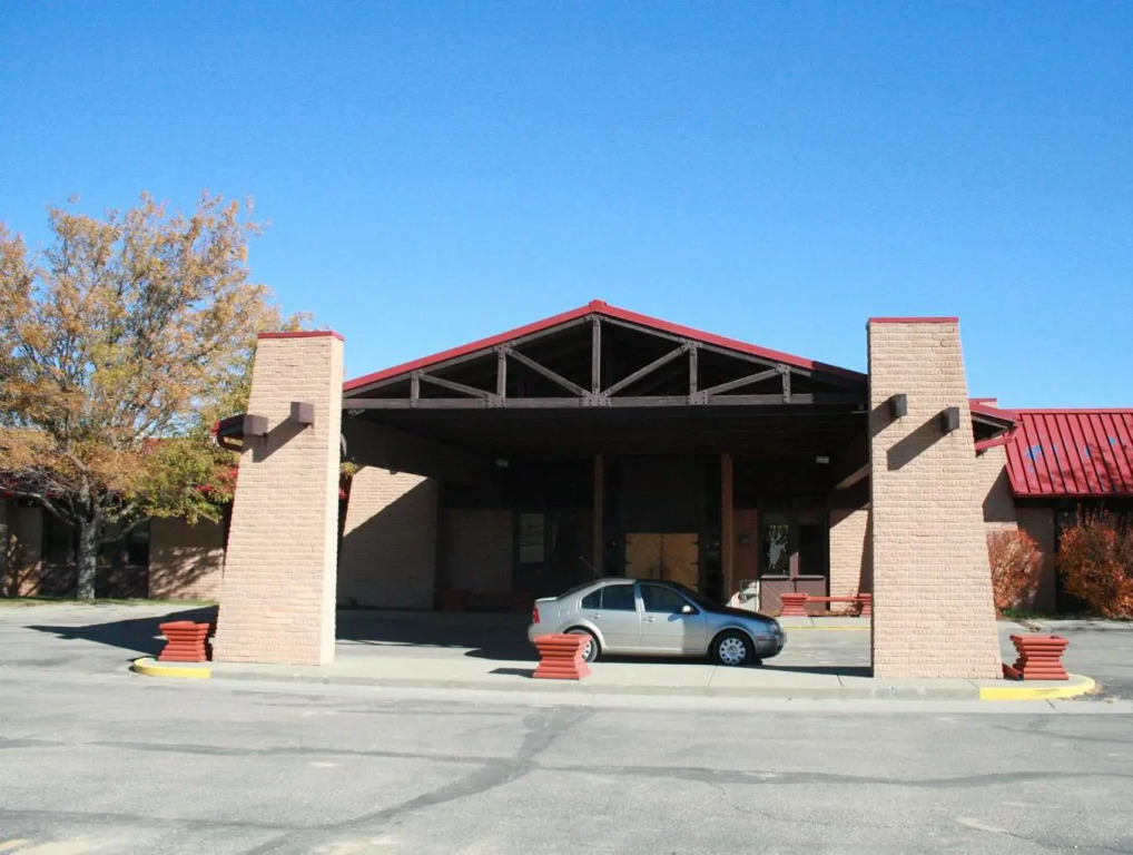 Douglas Inn and Conference Center