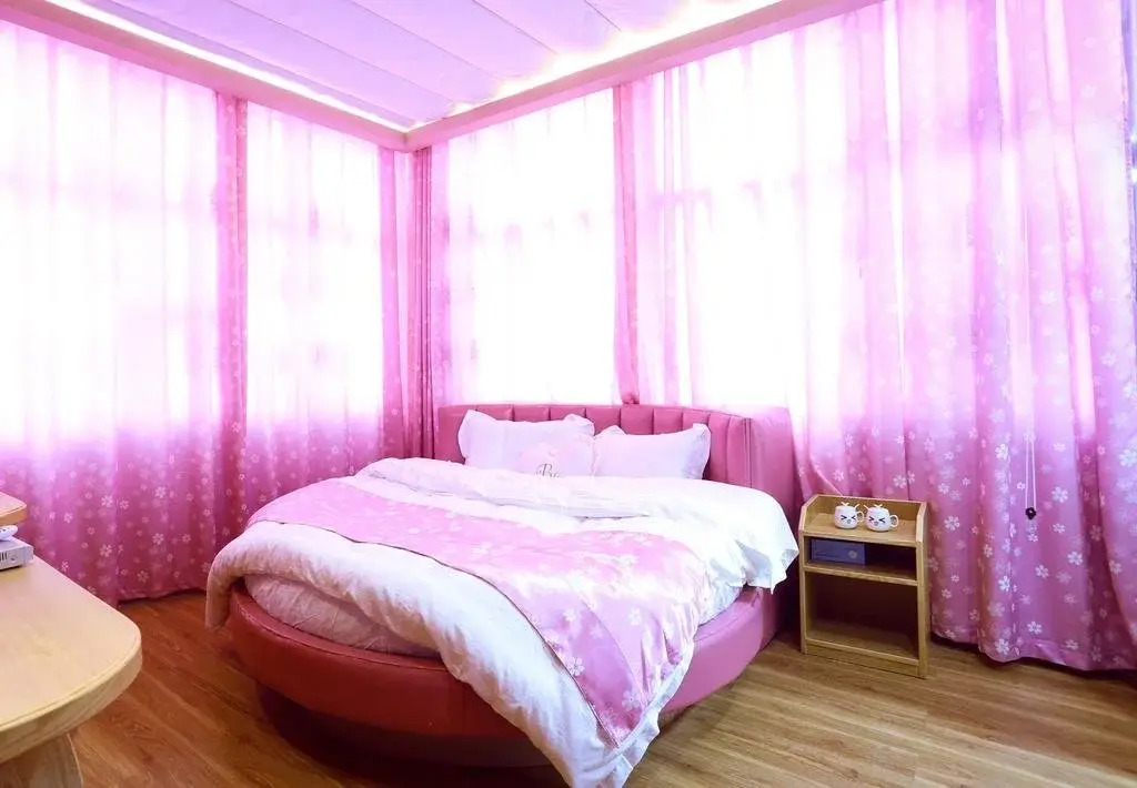 YunShangHuaKai Boutique Inn