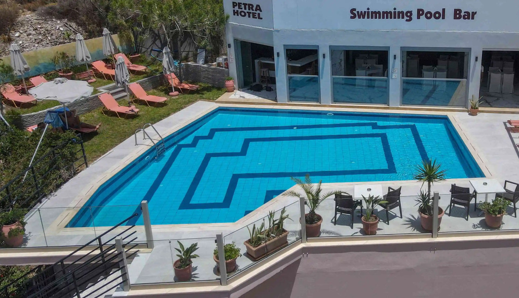 Petra Hotel