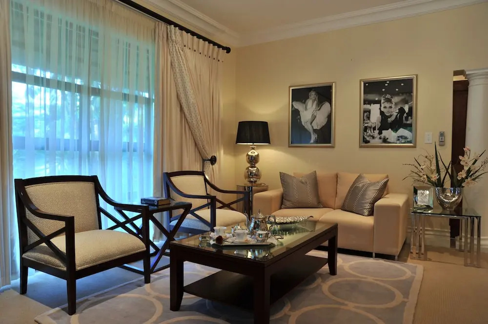 Summerfield Luxury Resort & Botanical Garden