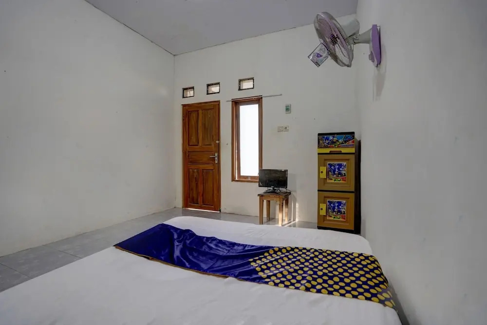 SPOT ON 92855 Griya Sandi Syariah Rogojampi