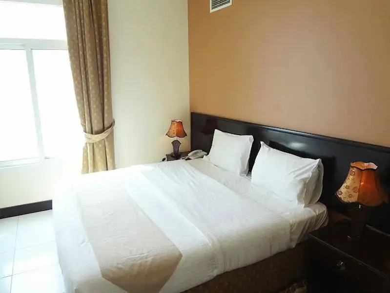 Premiere Hotel Apartments