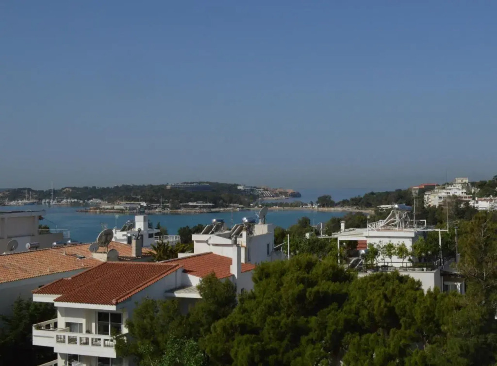 Athens Riviera Loft