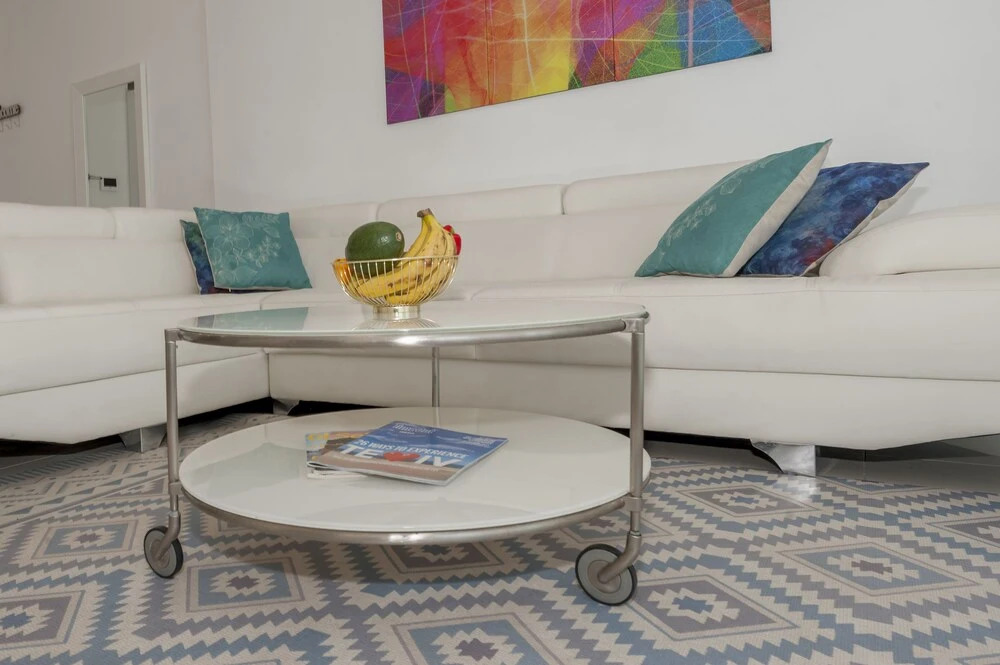 Superior & Spacious.over TLV Mall