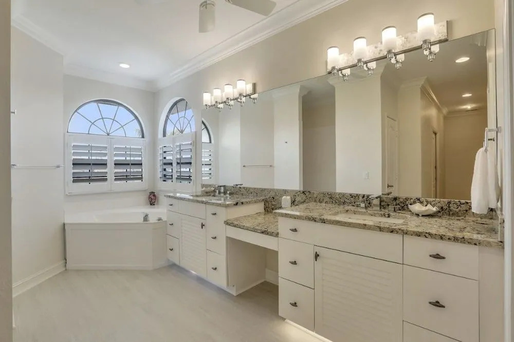Spinnaker Home #62228