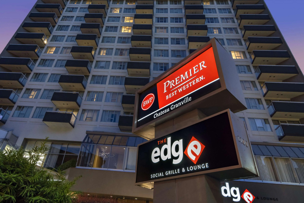 Best Western Premier Chateau Granville Hotel & Suites & Conference Centre
