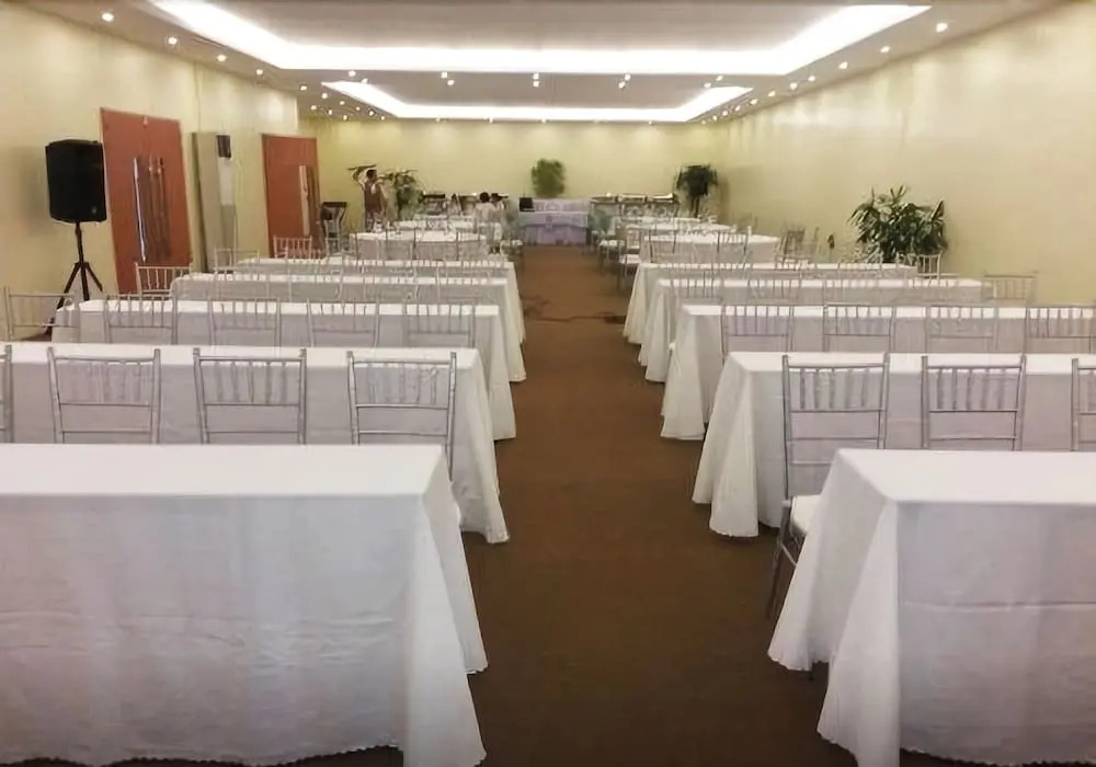 Parkway Hotel
