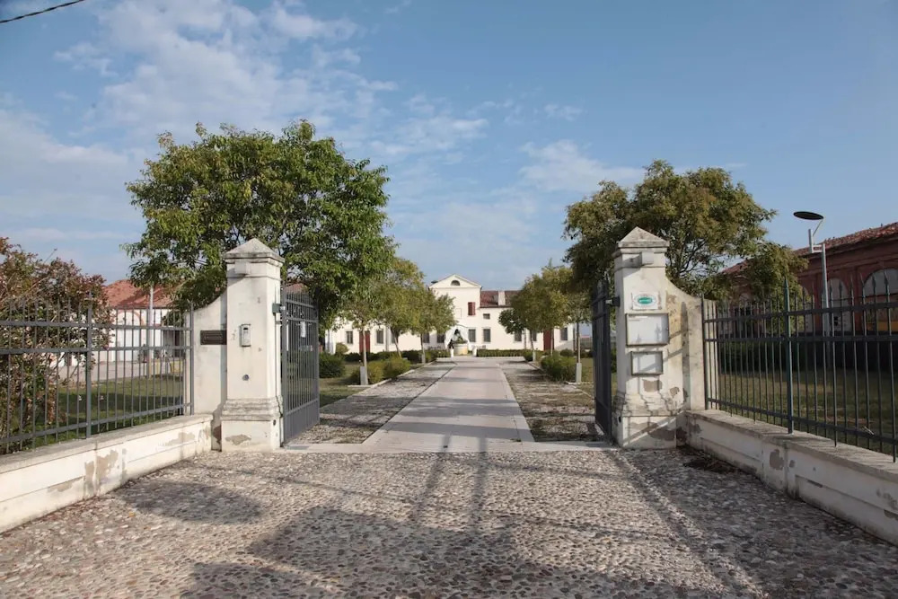 hotel Possessioni Ferraresi