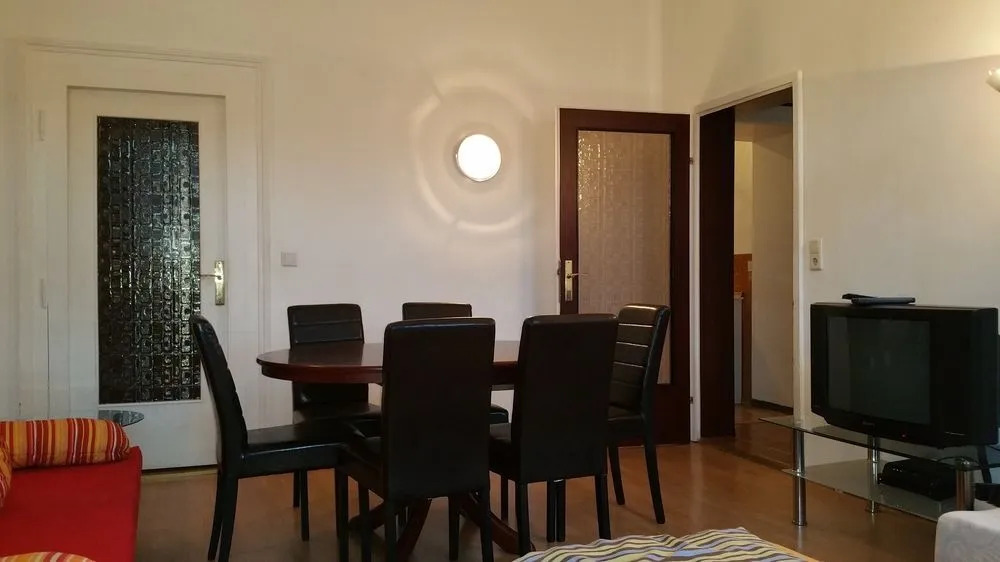 Raisa Apartments Randhartingergasse 12