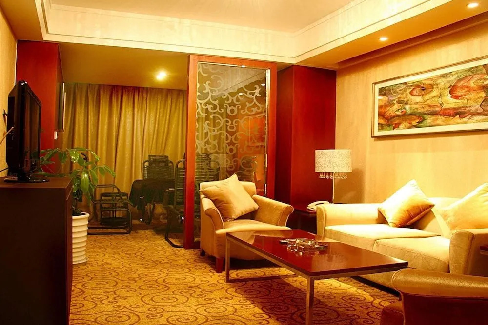 Chengdu Kinfu Center Hotel