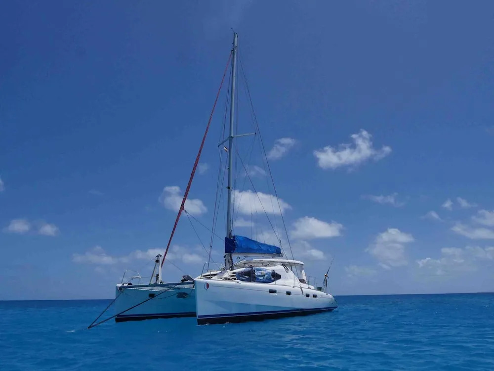Tahiti Sail and Dive