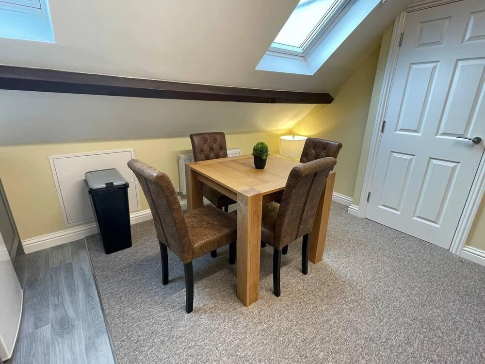 Luxurious 2-bed Apartment in Exmouth