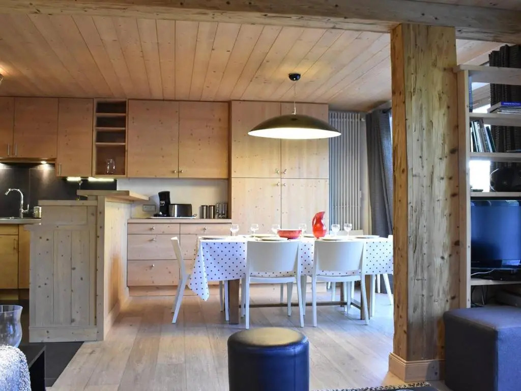 Appartement Méribel, 4 pièces, 6 personnes - FR-1-180-394