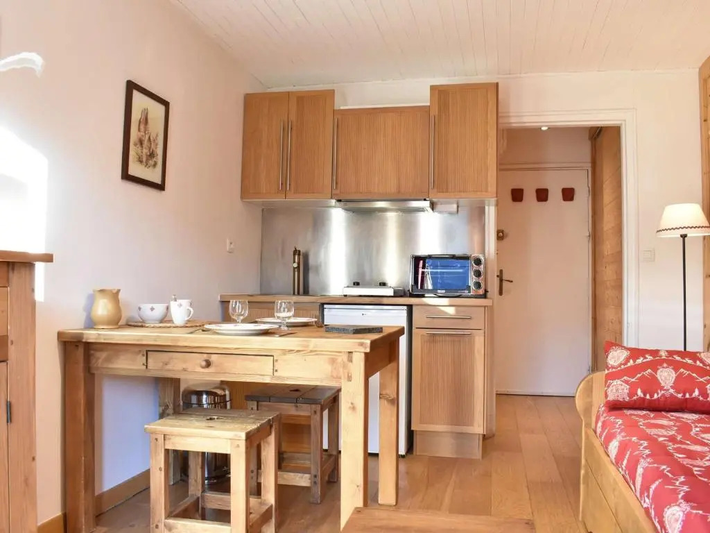 Appartement Méribel, 1 pièce, 2 personnes - FR-1-180-42