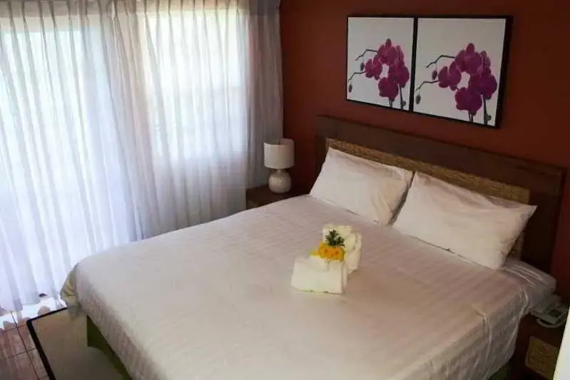 The Flamboyant Hotel & Villas