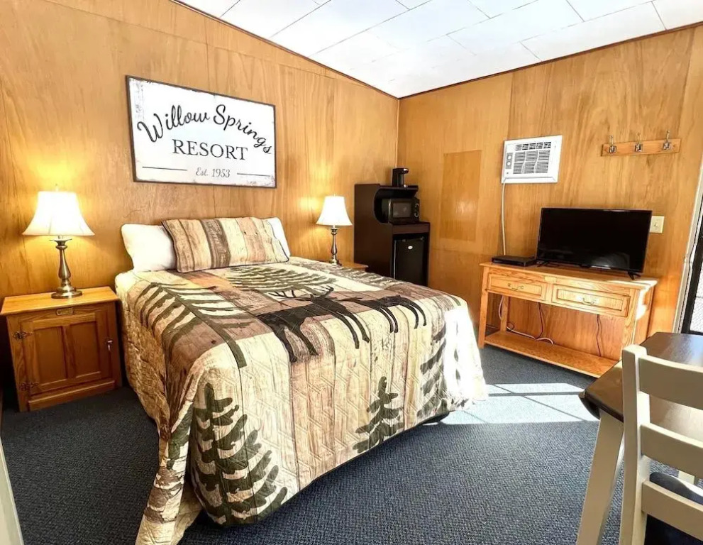 Willow Springs Resort