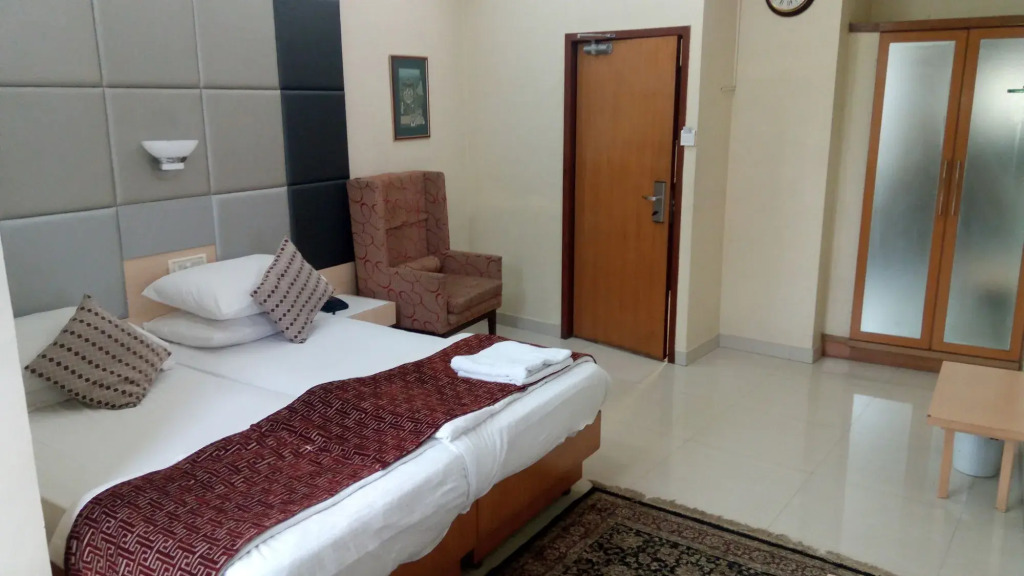 Bentleys Hotel