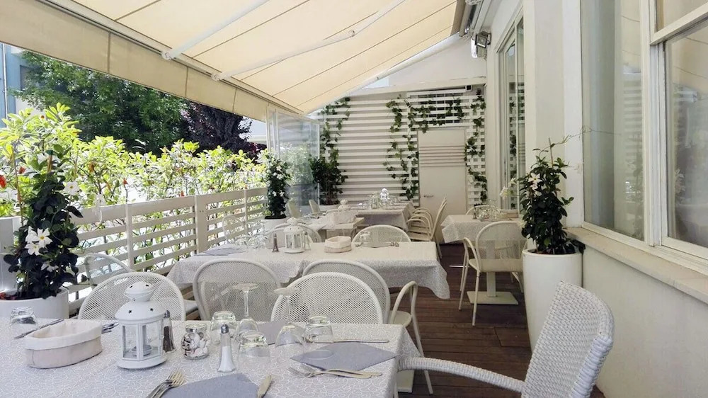 Hotel Ermeti B&B Brunch