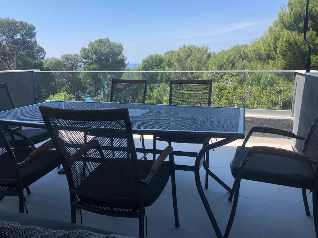 Apartment Deni