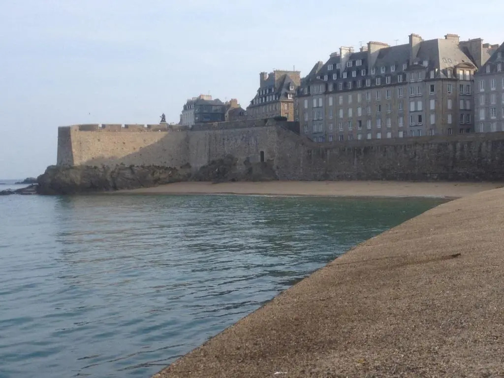 Apartment Le 1725