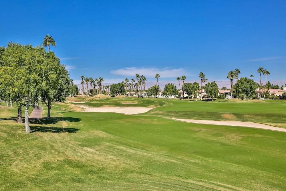 Golfers Paradise on the 5th Hole - Three Bedroom Condo