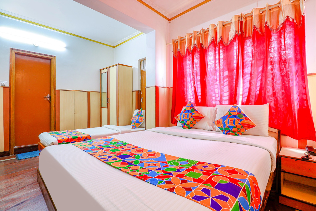 Hotel Shivaals Residency