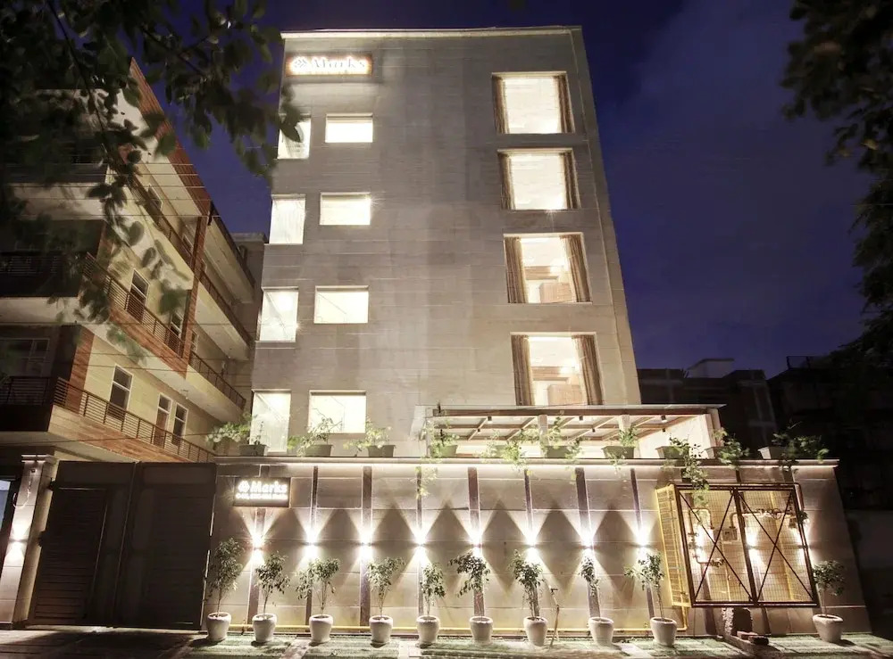 Marks Hotel & Banquet
