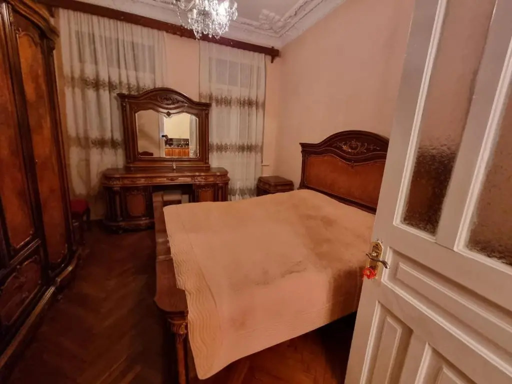 tsereteli street #16