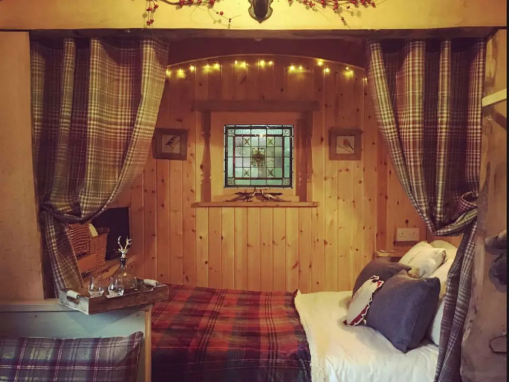 Holiday Home Shepherds Hut by Interhome