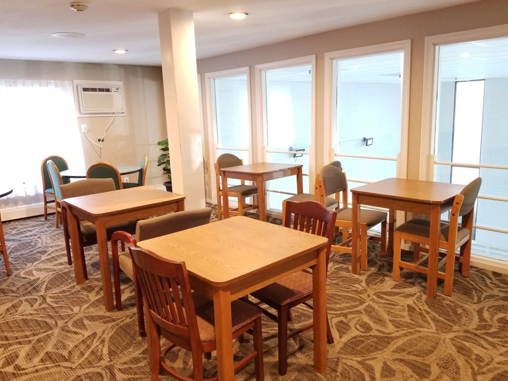 Hampton Village Inn