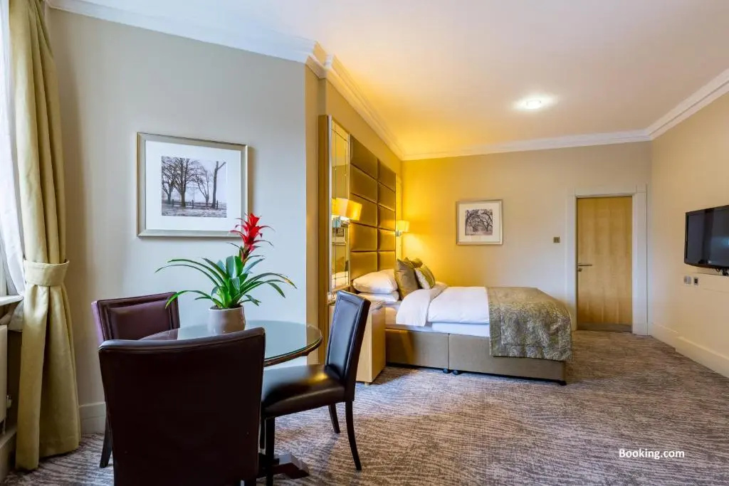 Woodlands Park Hotel
