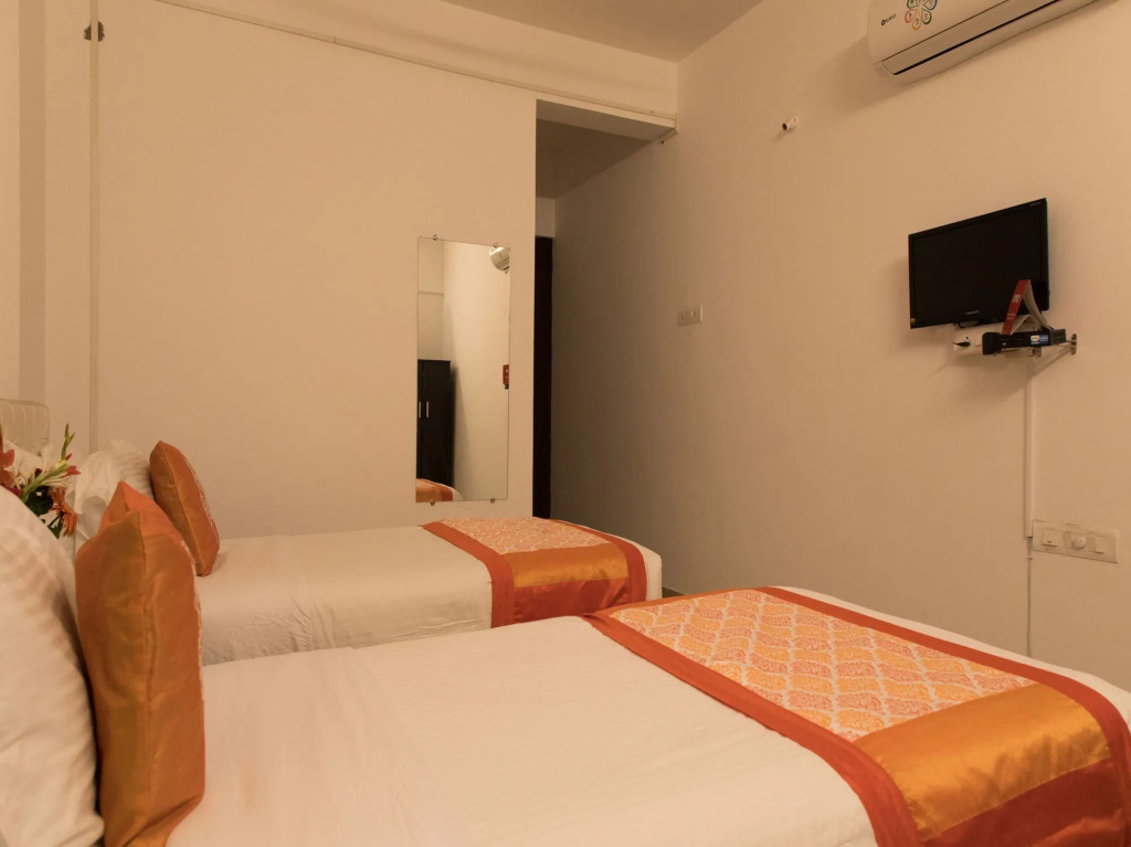 OYO 10024 Orange City Apartments