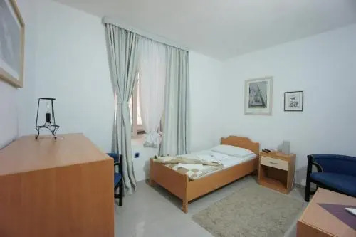 Vila Mitrovich