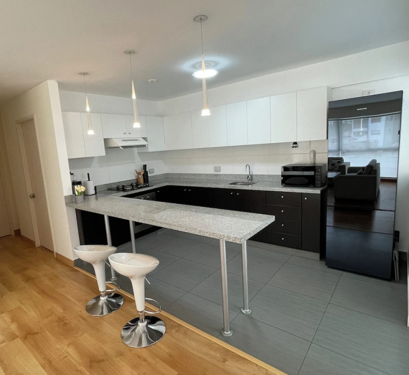 Miraflores 1 or 2 Bedroom Executive Apartment.