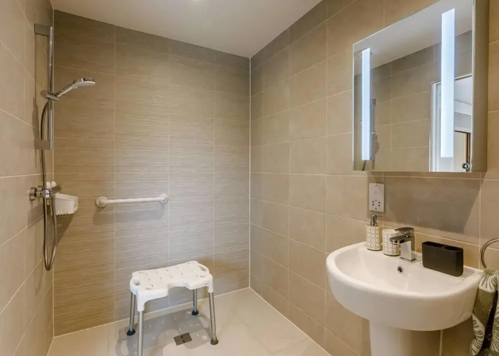 Fully Accessible-disabled Adapted-hot Tub-pets